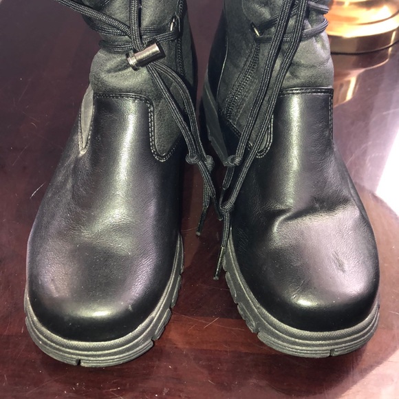 Weathermates Women’s Black Winter Boots. Size 7 - Picture 4 of 8